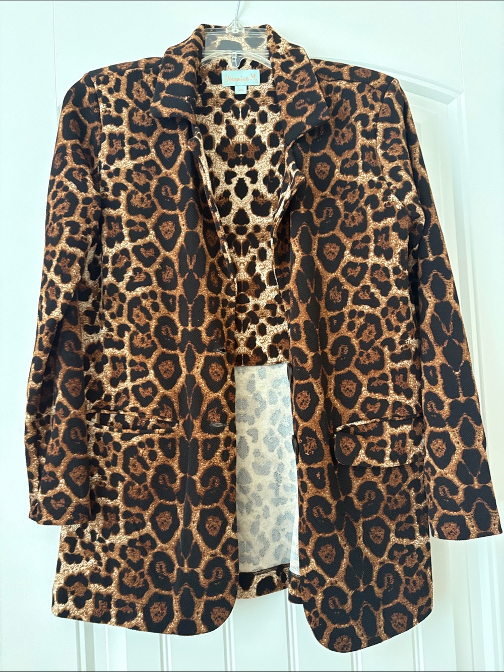 Veronica M Leopard Print Blazer in Black and Brown